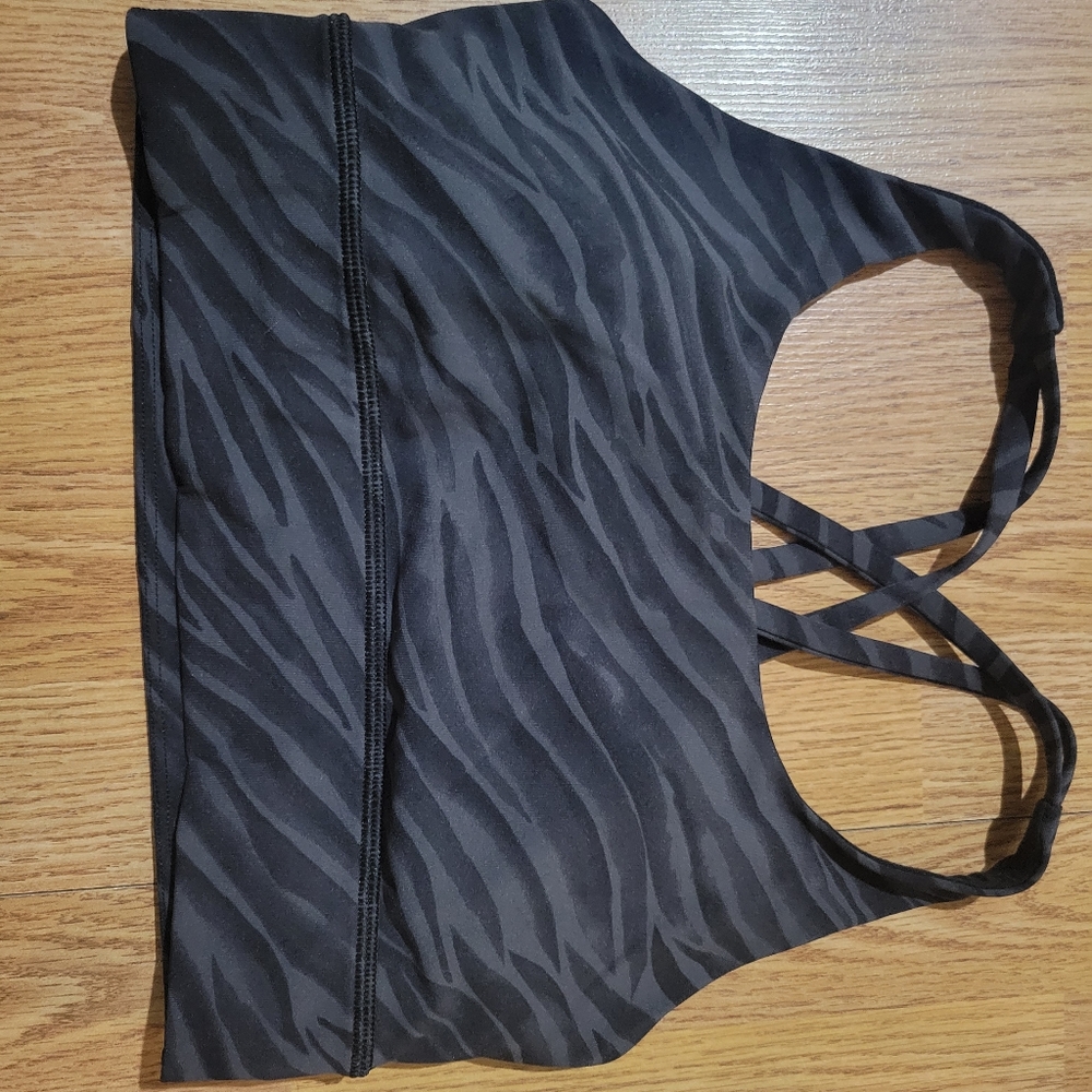Lululemon energy longline sports bra